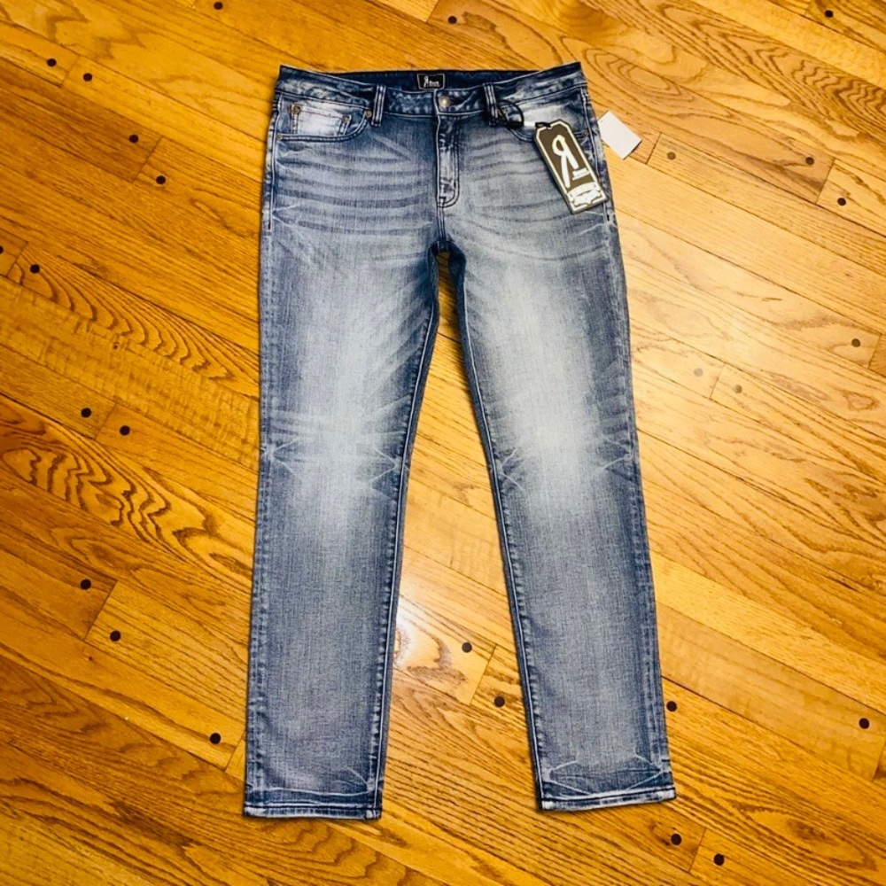 NWT REMIX by ROCK REVIVAL SKINNY JEAN